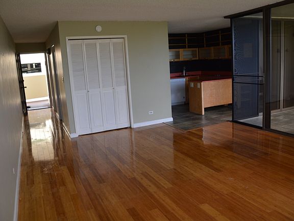 2nd image of 6710 Hawaii Kai Dr APT 402