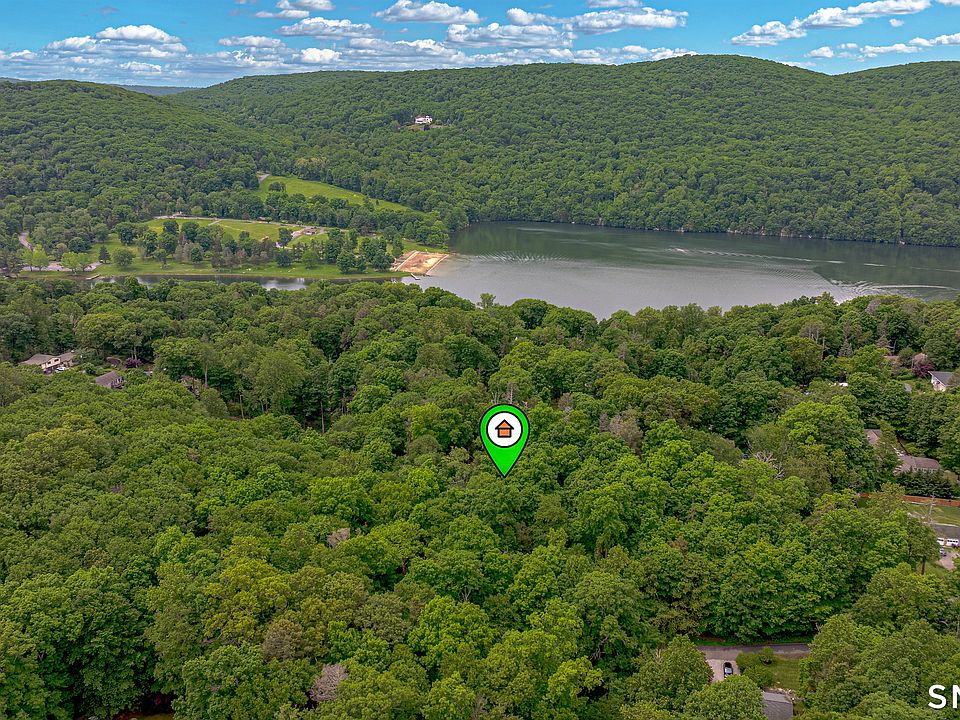 1st image of 76 Candle Hill Road