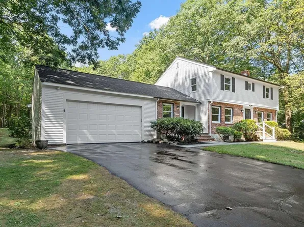 55 Woodridge Road, Hampstead, NH 03826