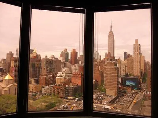 Rented by R New York | media 13