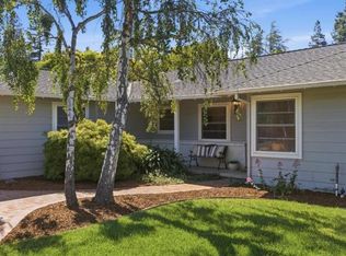 730 Berry Ave, Los Altos, CA 94024