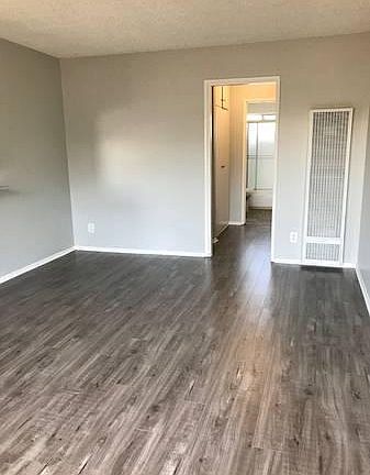 5th image of 5311 Templeton St APT 7