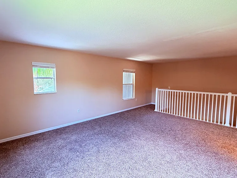 10263 Malpas Point — Photo 63