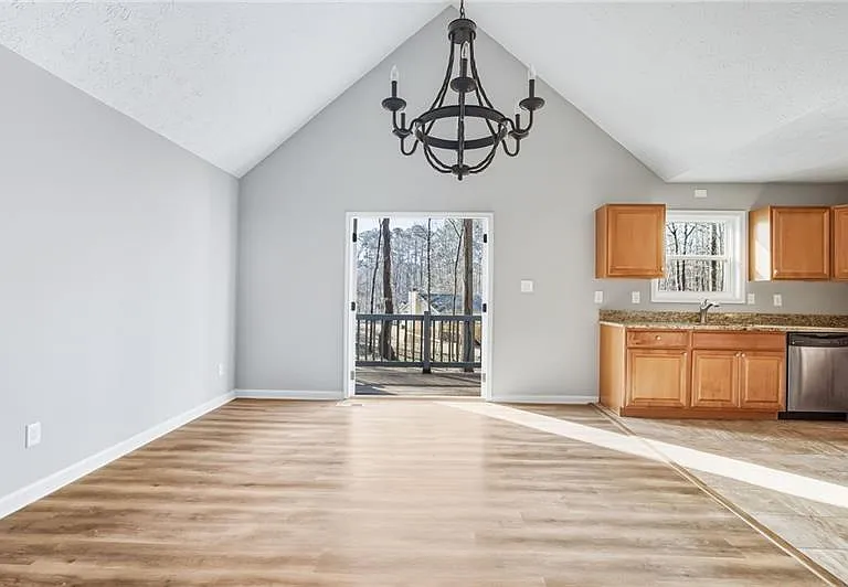 5825 Stonehaven Dr NW — Photo 11