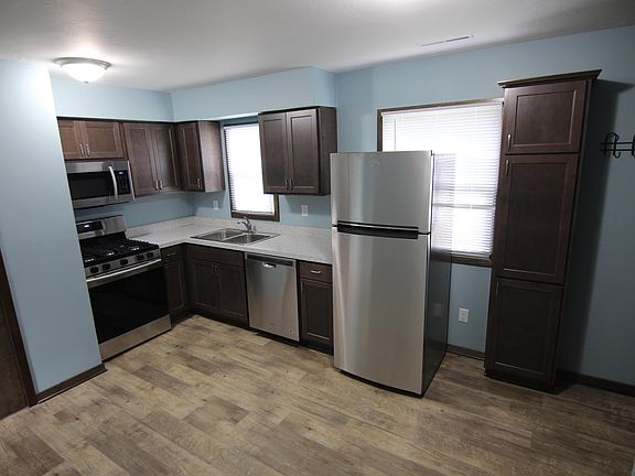 3rd image of 3526 Max Paulsen Dr