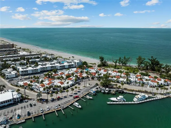 1585 TARPON CENTER DR #21, VENICE, FL 34285