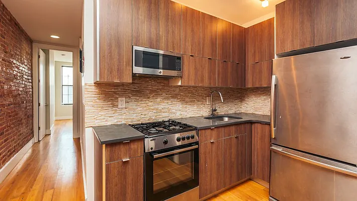 Rented by Nooklyn NYC LLC | media 7