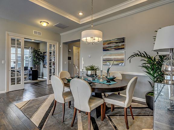 Inviting dining room