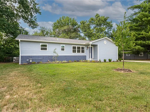 1103 Bella Vista Rd, Bentonville, AR 72712