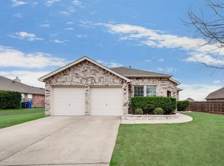 206 Spruce Trl, Forney, TX 75126