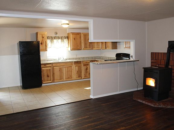 Cozy Country Cottage