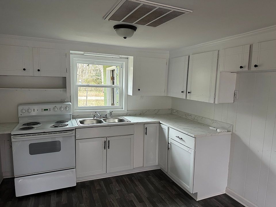 1st image of 102 Brenda B Ln #2