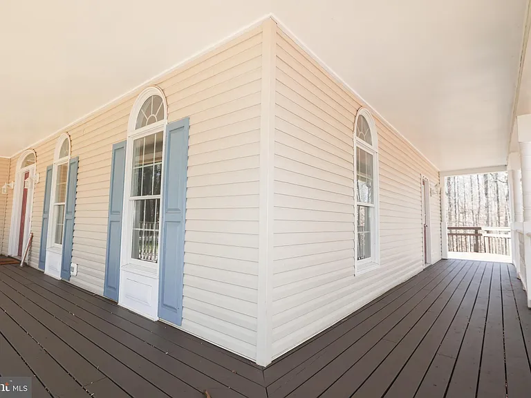23891 Deep Hollow Ln — Photo 4