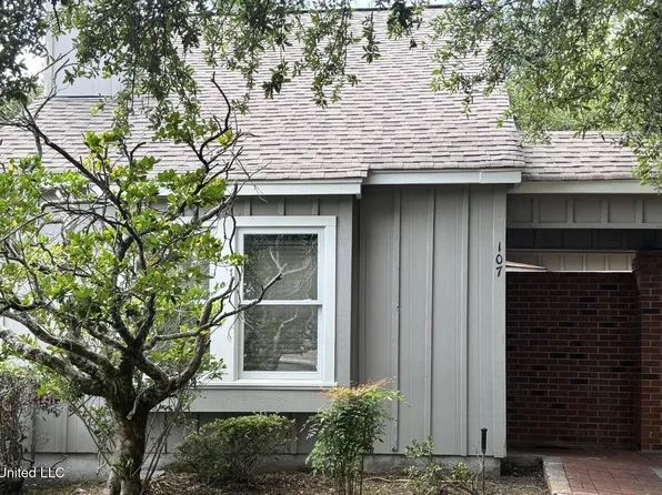 107 River Pl #1, Jackson, MS 39211