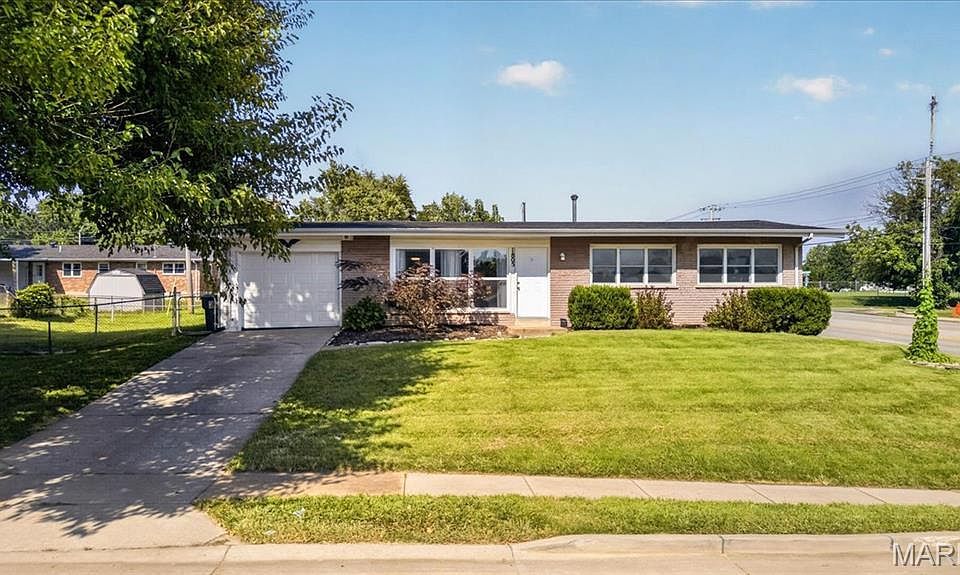 1st image of 1805 Flicker Dr