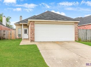 9220 Pecan Tree Dr, Baton Rouge, LA 70810