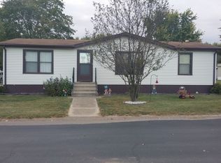 86 Birch Dr, Sandwich, IL 60548