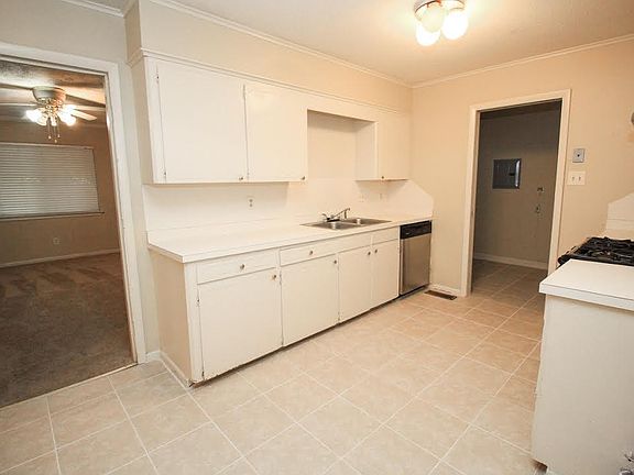 5th image of 617 Paula Dr