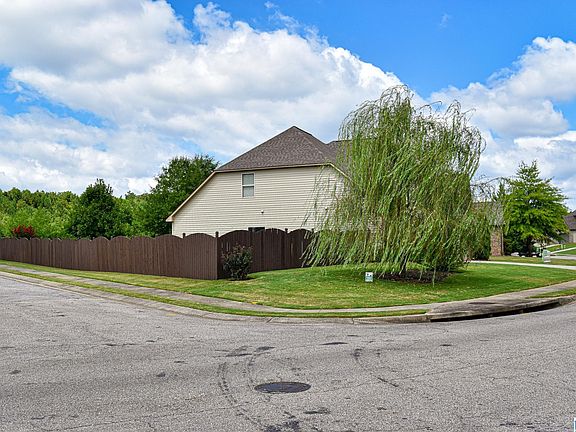 4th image of 1209 Kensington Blvd