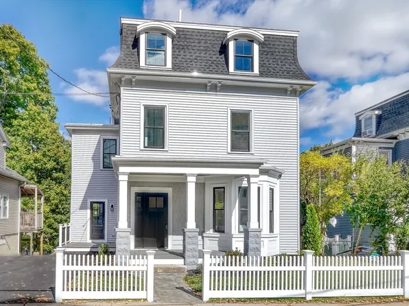 13 Prospect Ave, Roslindale, MA 02131