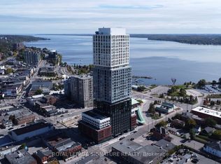 39 Mary St #2901, Barrie, ON L4N 1S9