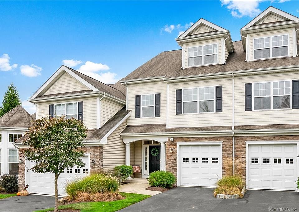 1st image of 7 Dogwood Ct
