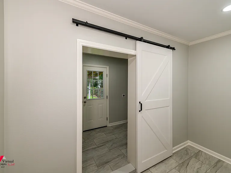 5730 Grover Pl — Photo 9
