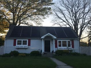 140 Lincoln Ave, Deer Park, NY 11729
