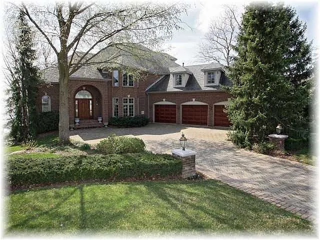 11075 Woods Bay Ln photo 1