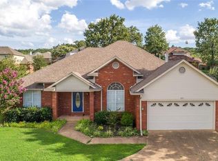 803 Fir Dr, Van Buren, AR 72956