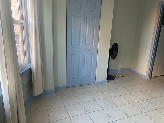 2nd image of 216 N 12th St APT 3R