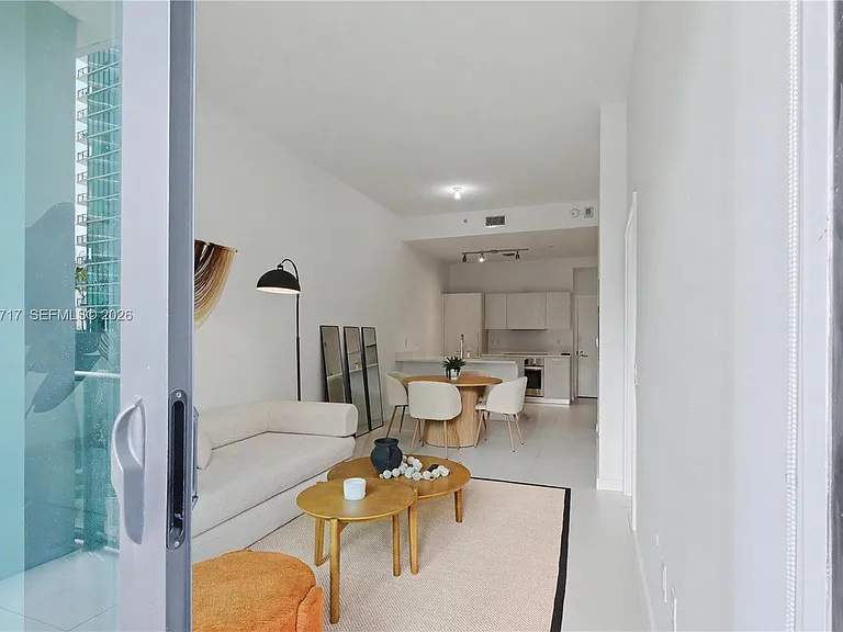 501 NE 31st St #302 — Photo 12