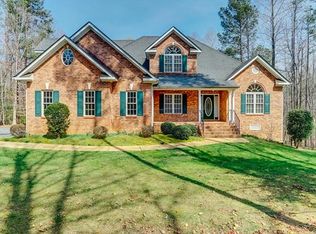 11519 Fair Isle Dr, Chesterfield, VA 23838