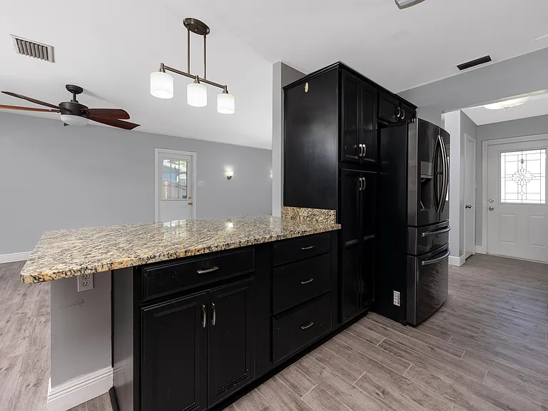 4514 S Shamrock Rd — Photo 35