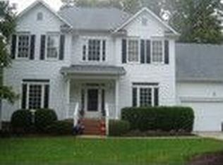 211 Coltsgate Dr, Cary, NC 27518