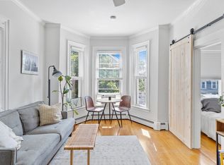 28 Pinckney St APT 3, Somerville, MA 02145