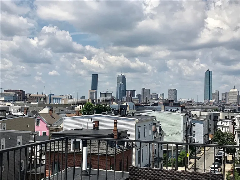 360-362 Dorchester St #3 — Photo 19