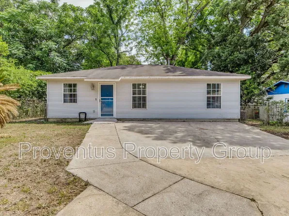 1261 Basin St, Pensacola, FL 32534