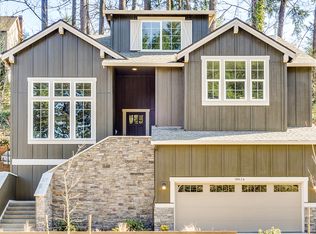 18634 Bryant Rd, Lake Oswego, OR 97034