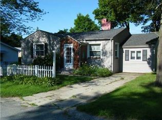 28 Harding Ave, Johnston, RI 02919