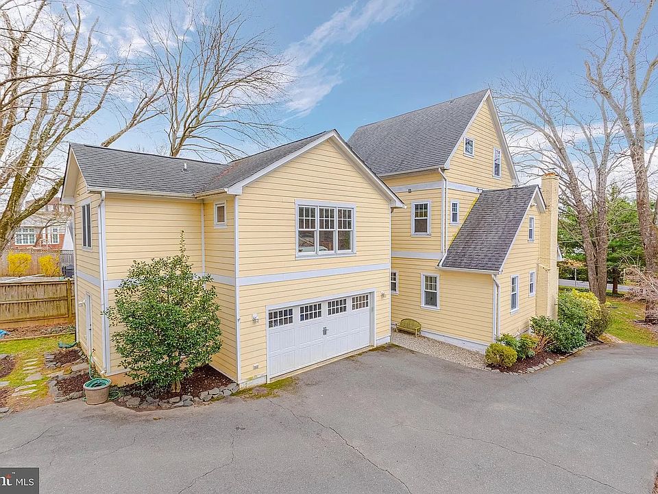 6908 Elm St