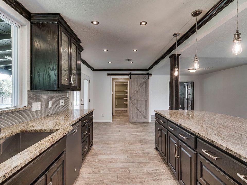 1st image of 4641 Diamond Creek Dr