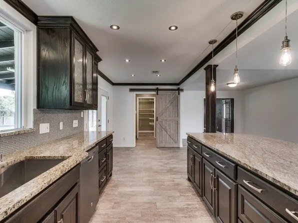 4641 Diamond Creek Dr, Midlothian, TX 76065