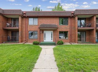 411 Crimson Dr NE APT 20, Cedar Rapids, IA 52402