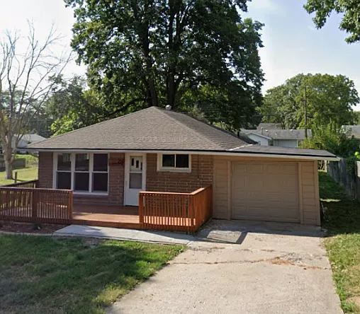2 bed, 960 sqft, $1,400 — Photo 3