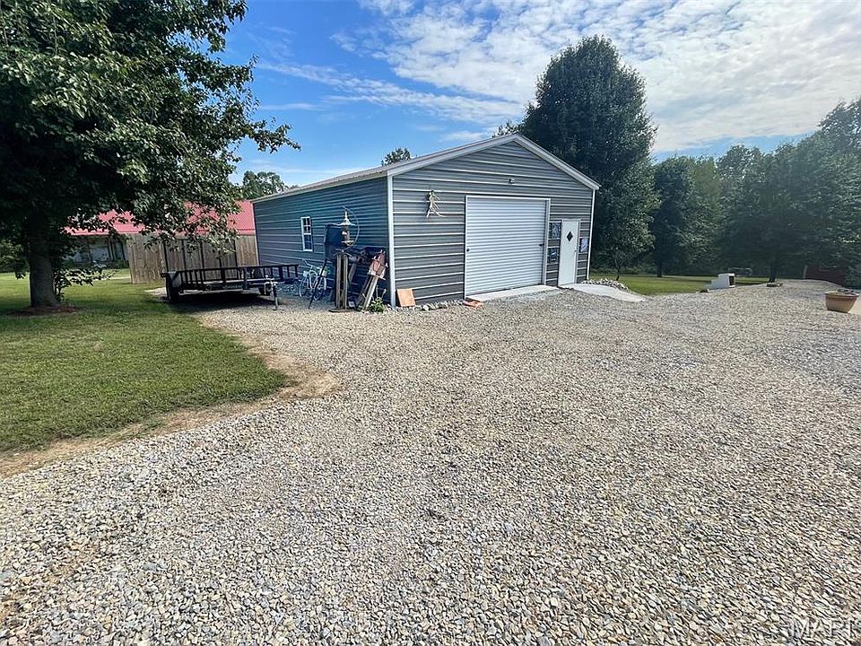 2nd image of 15024 Apple Blossom Ln