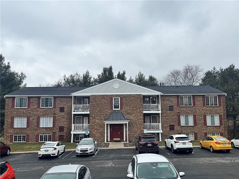 1st image of 954 Wood Hollow Dr