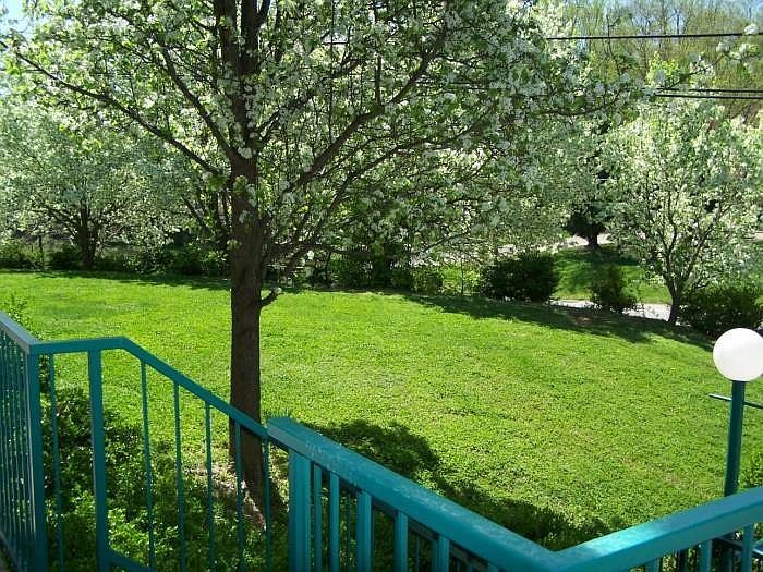 NICE COURTYARD