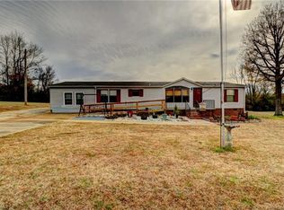 125 Amos Homesley Rd, Cherryville, NC 28021