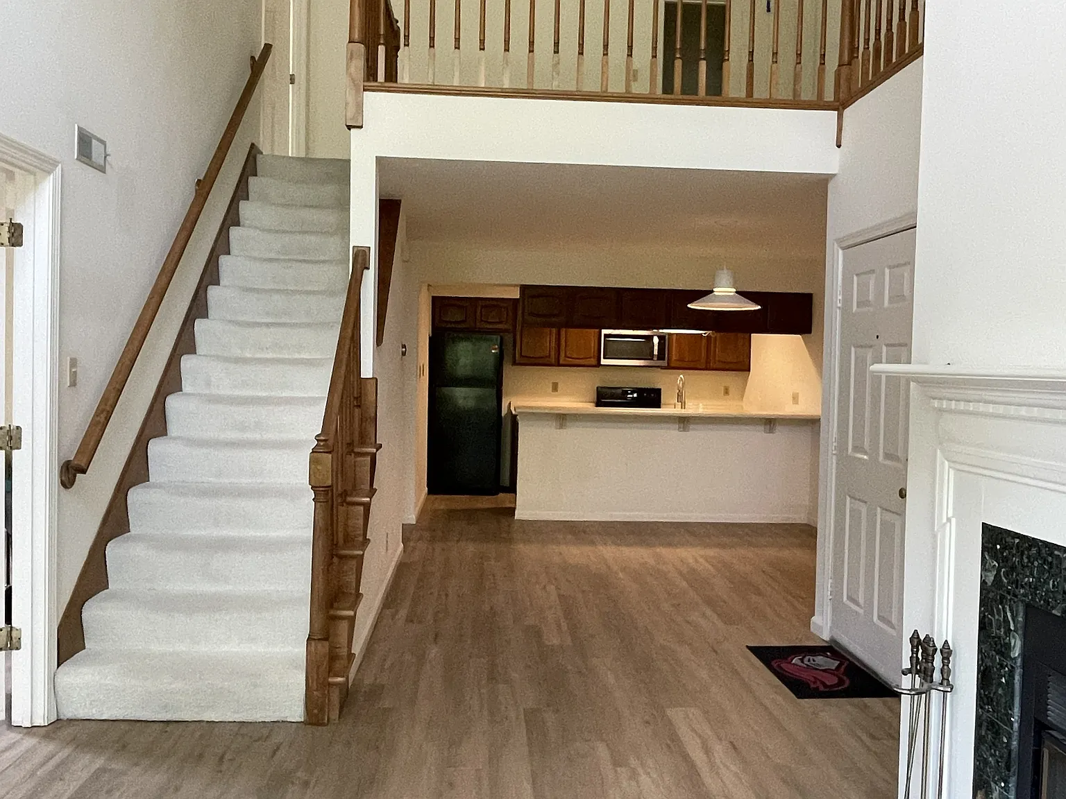 2 bed, 1500 sqft, $2,425 — Photo 4
